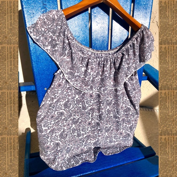 hollister floral off-the-shoulder blouse - Picture 3 of 4